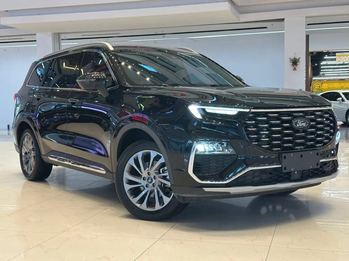 FORD EQUATOR 2023