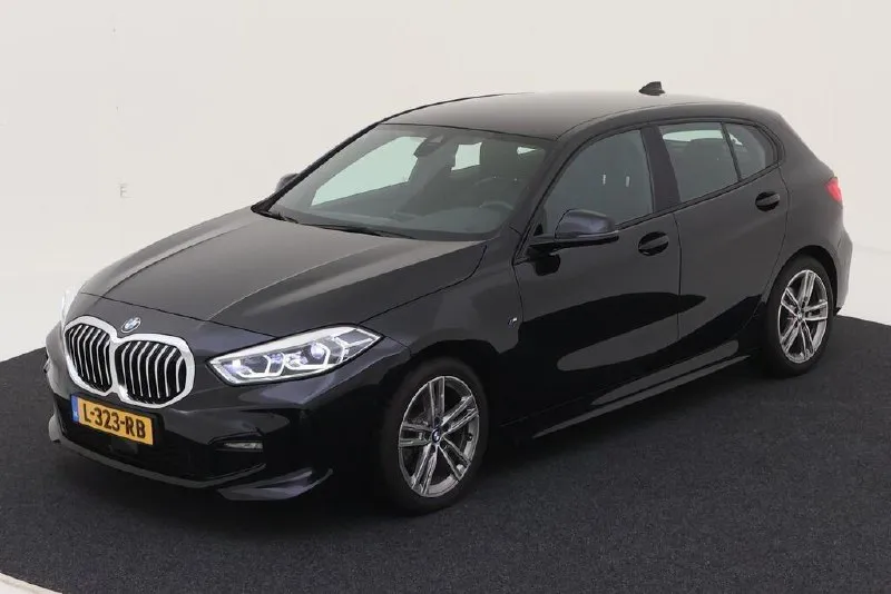 BMW 1 SERIES 118I BUSINESS 2021