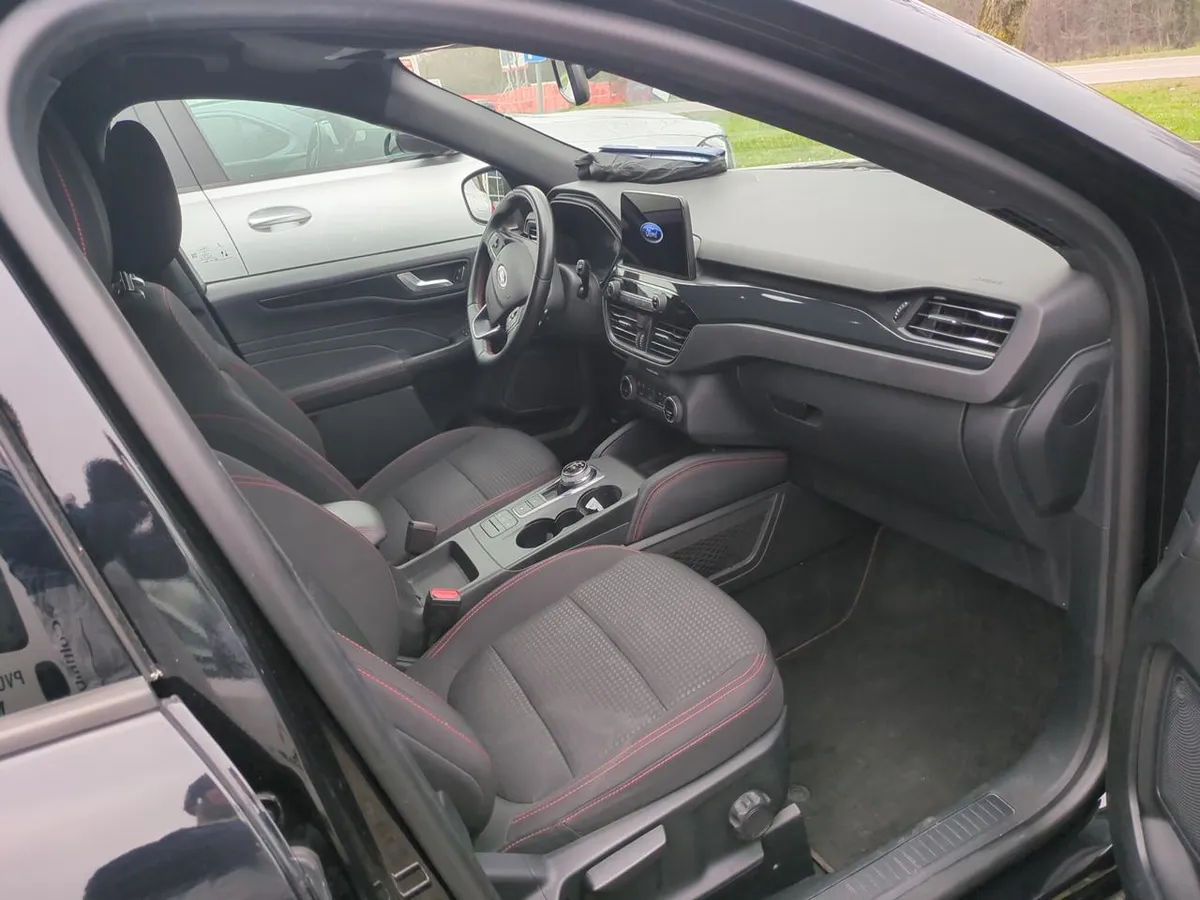 FORD KUGA 2021