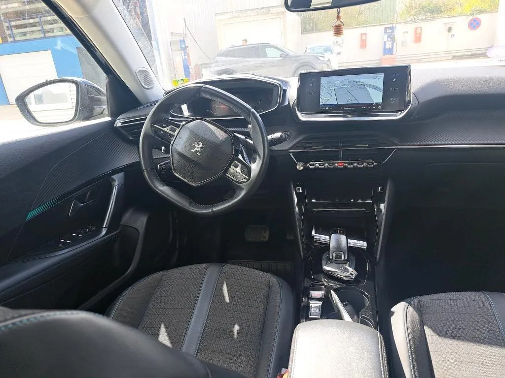 PEUGEOT 2008 ALLURE BUSINESS 2021