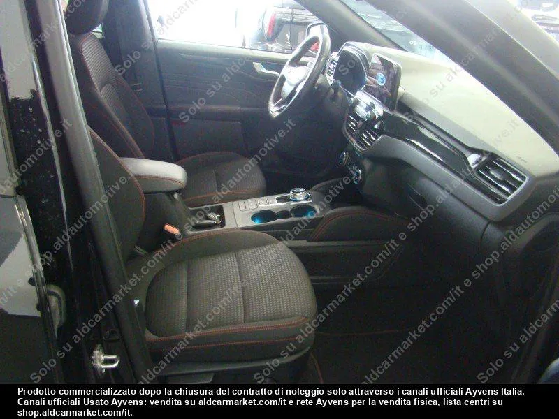 FORD KUGA 2022