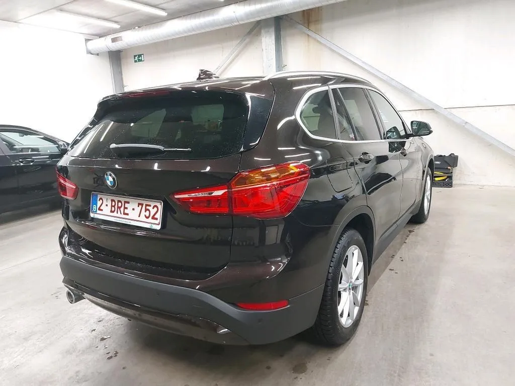BMW X1 16D BUSINESS DESIGN 2022