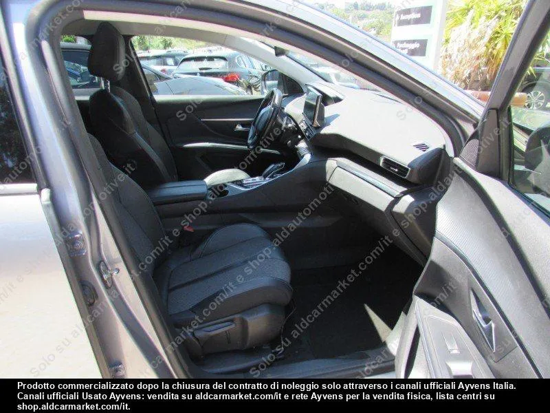 PEUGEOT 5008 ALLURE 1 2021