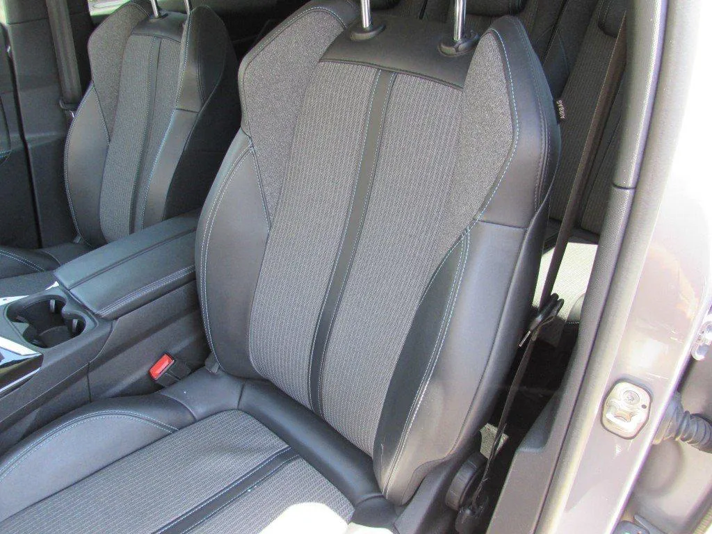 PEUGEOT 5008 ALLURE 1 2021
