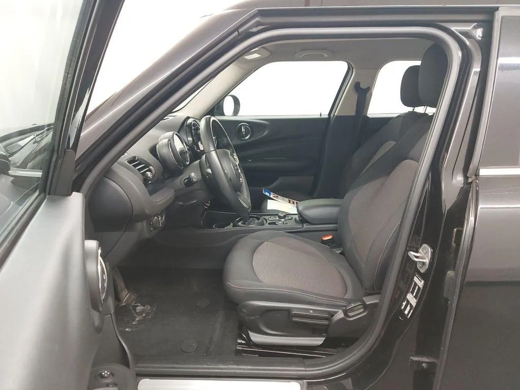 MINI CLUBMAN ONE 1 2022