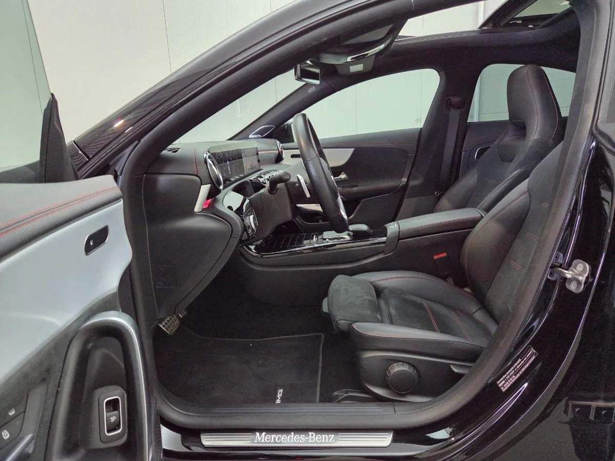 MERCEDES-BENZ CLA 180 AMG 2023