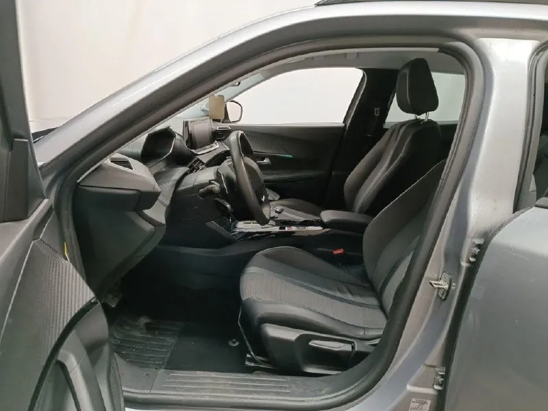 PEUGEOT 2008 2022