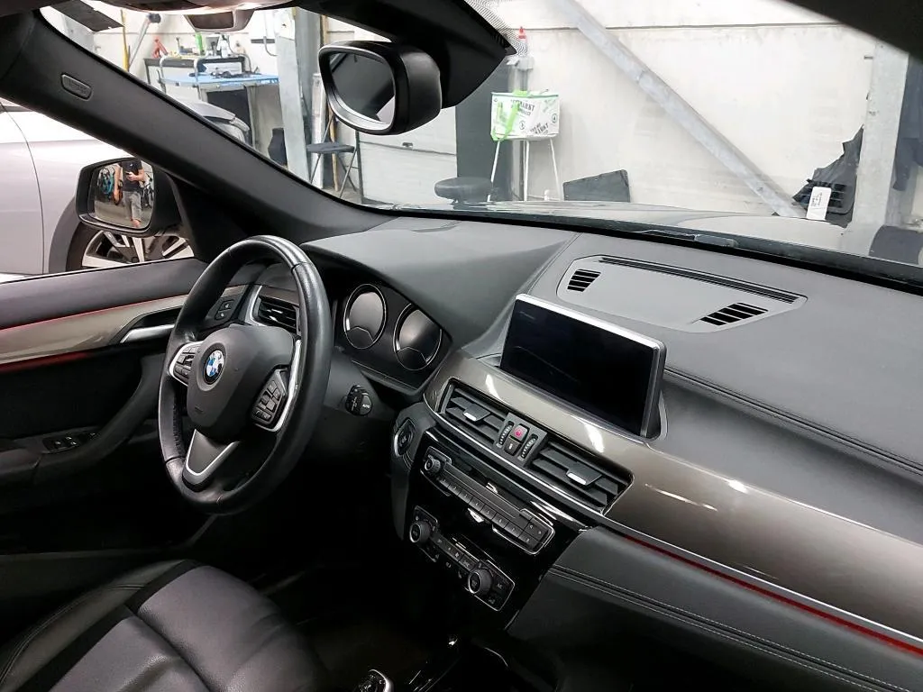 BMW X1 18I BUSINESS 2022