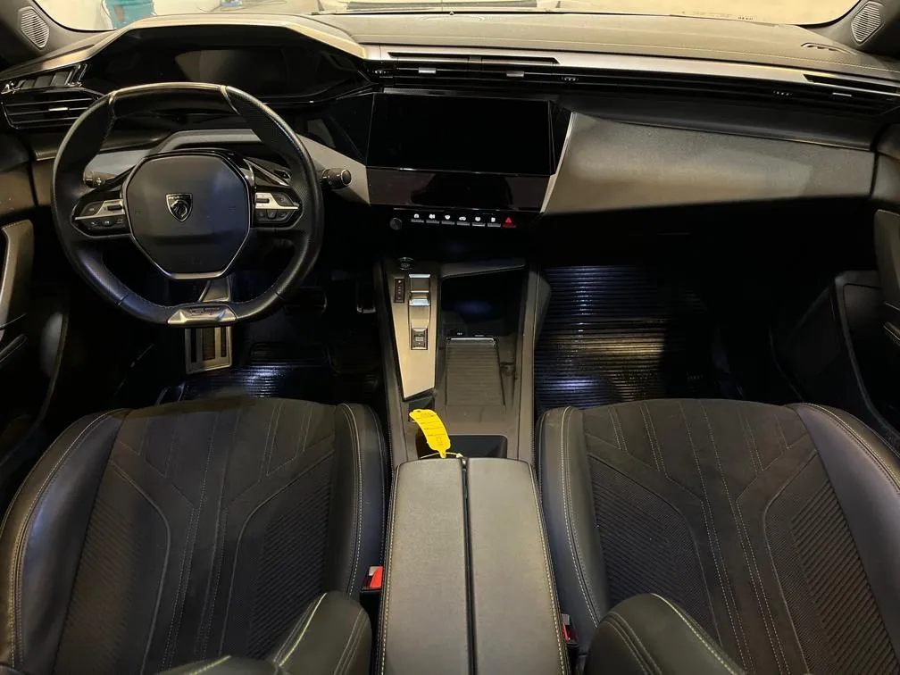 PEUGEOT 308 SW 1 2023