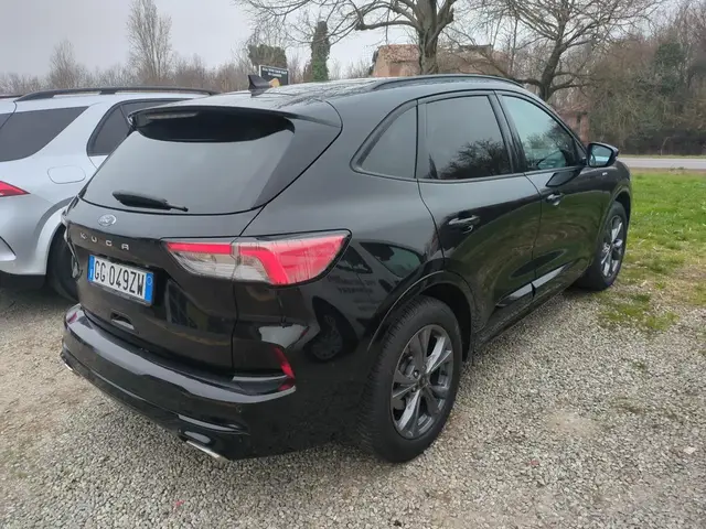 FORD KUGA 2021