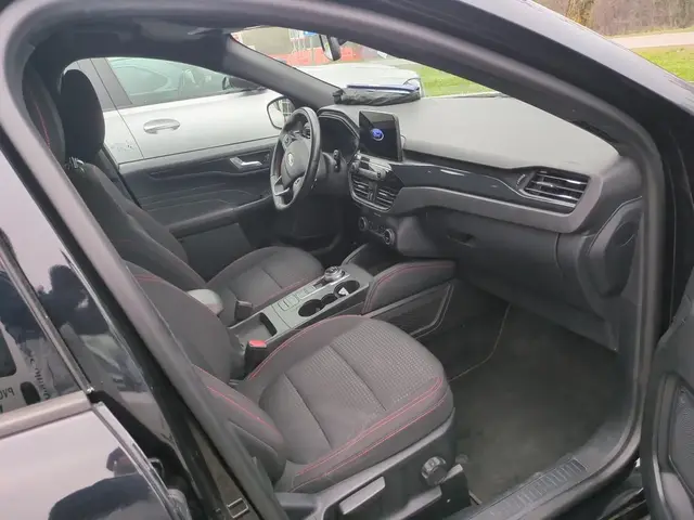 FORD KUGA 2021