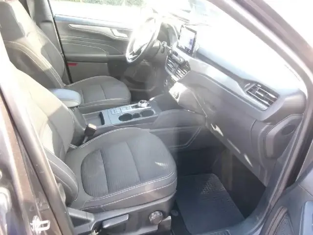 FORD KUGA 2022