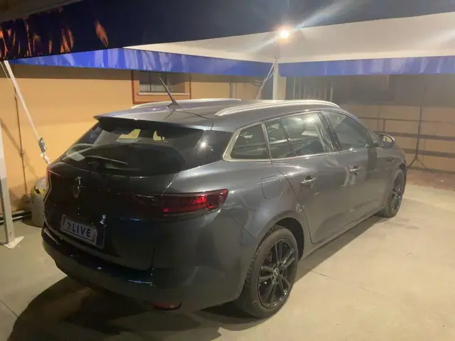 RENAULT MEGANE 2021