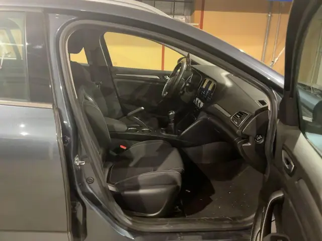 RENAULT MEGANE 2021