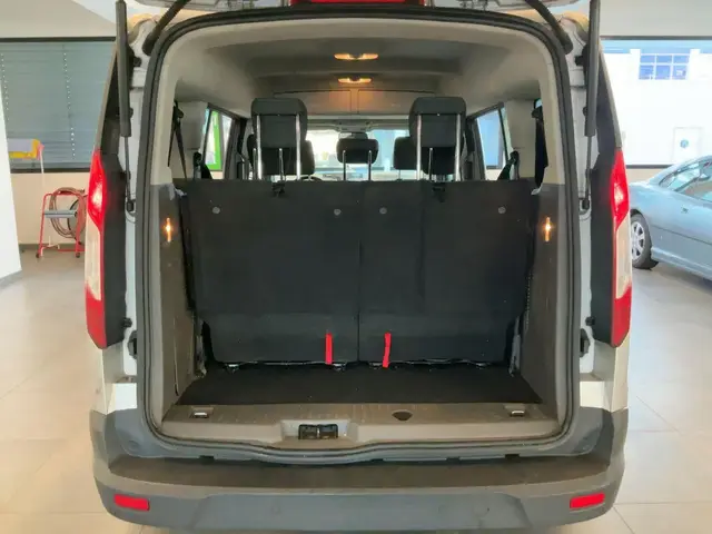 FORD GRAND TOURNEO CONNECT 2021