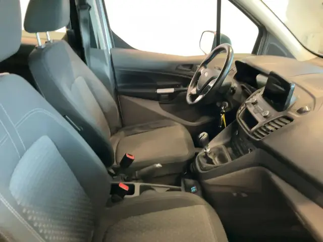 FORD GRAND TOURNEO CONNECT 2021