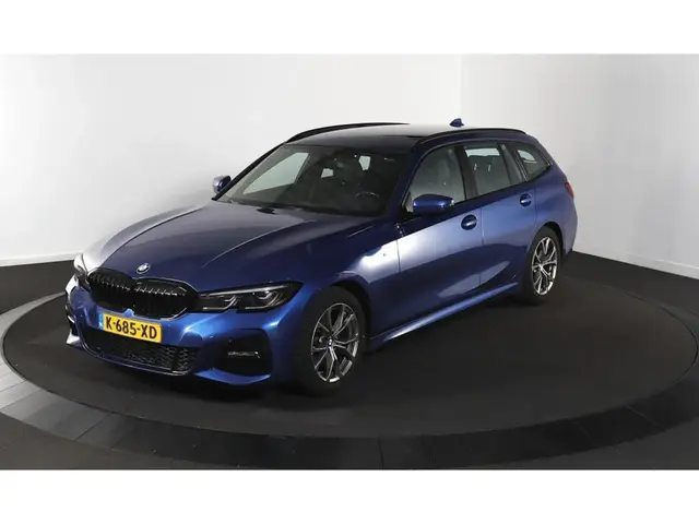 BMW 3 SERIES 320I HIGH 2021