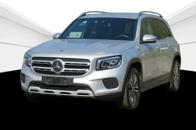 MERCEDES-BENZ GLB 180D SPORT PLUS 2021