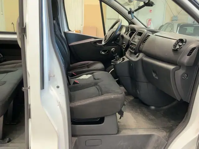 OPEL VIVARO 2018