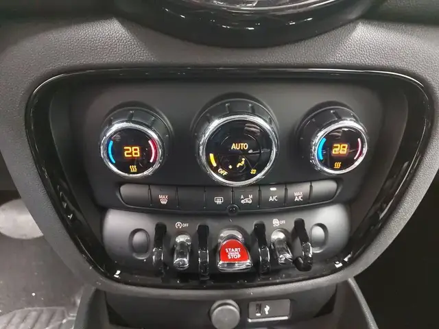 MINI CLUBMAN ONE 1 2022