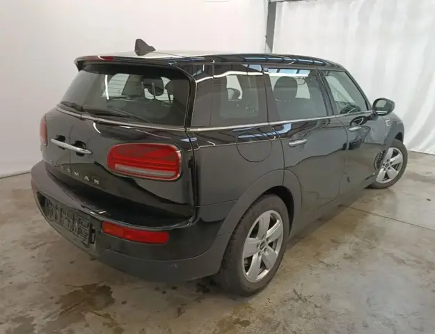 MINI CLUBMAN ONE D 2022