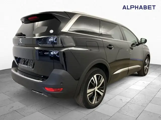 PEUGEOT 5008 2023