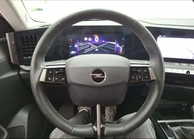 OPEL ASTRA 2023