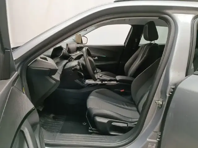 PEUGEOT 2008 2022