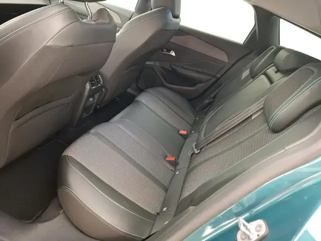 PEUGEOT 308 SW ALLURE 2022