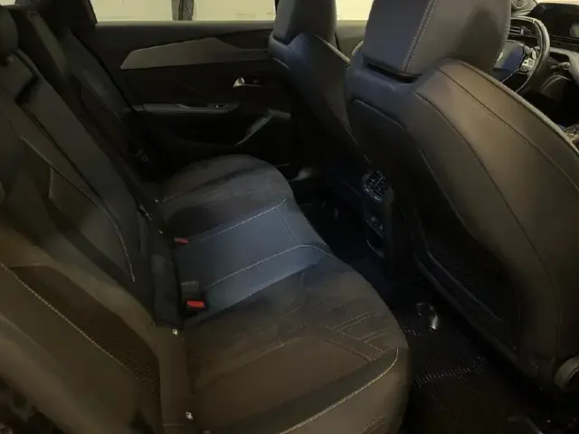 PEUGEOT 308 SW 1 2023