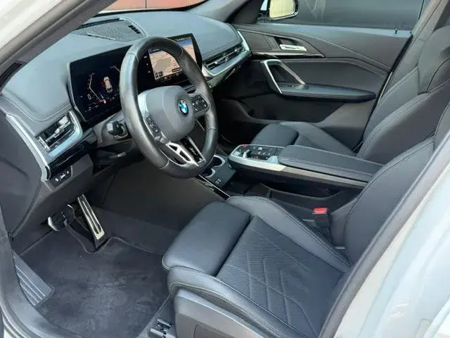 BMW X1 18 M-PACK 2023