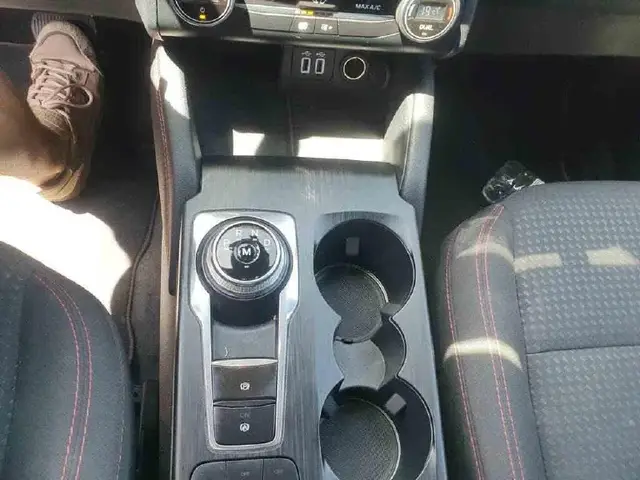 FORD KUGA 2022