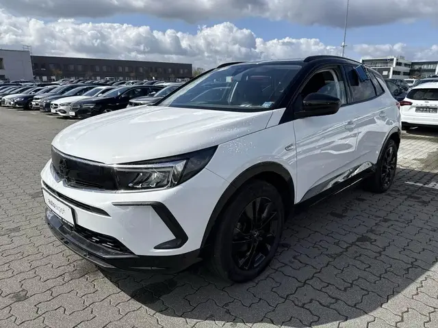 OPEL GRANDLAND 2022