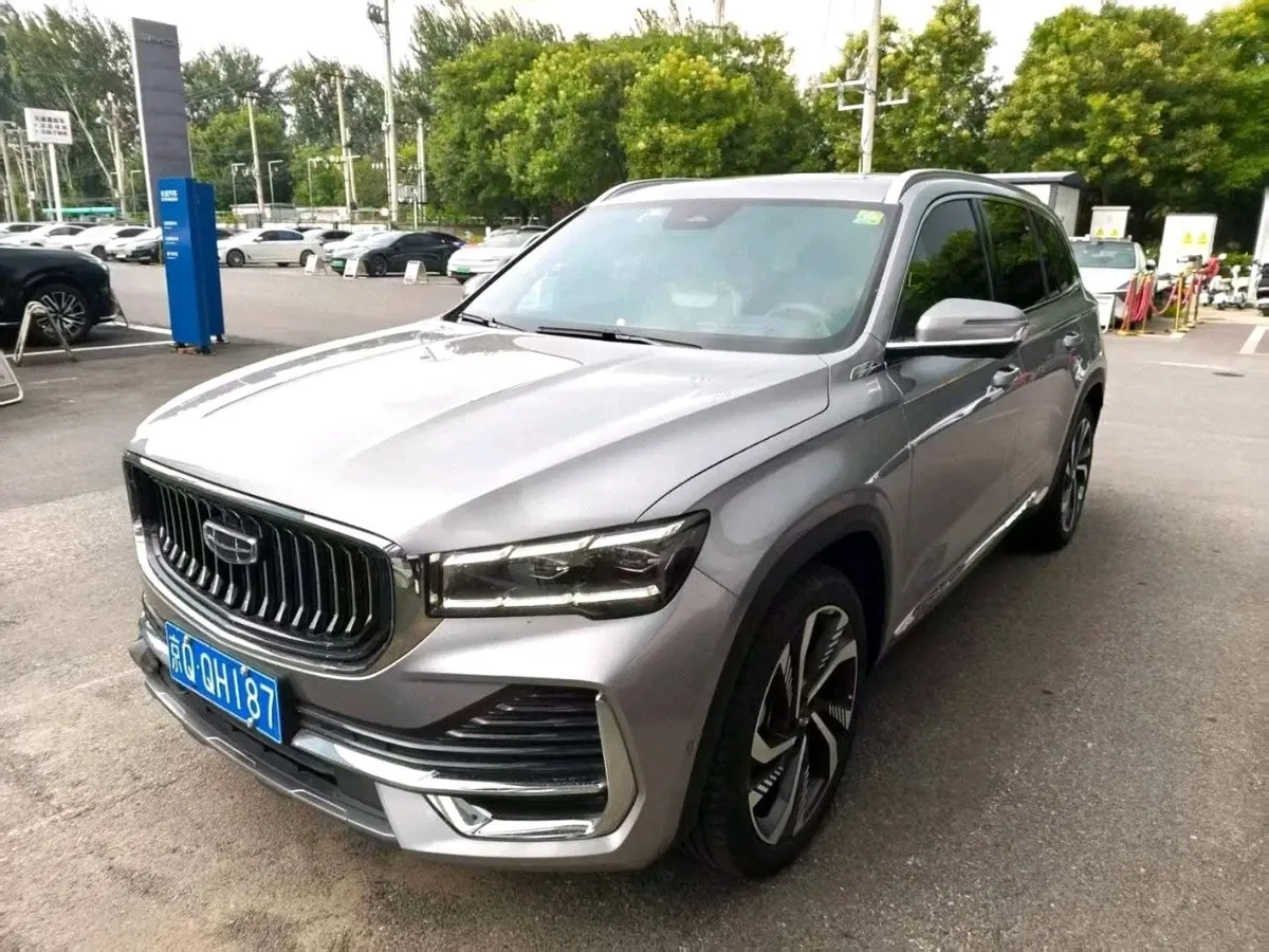 GEELY MONJARO 2022