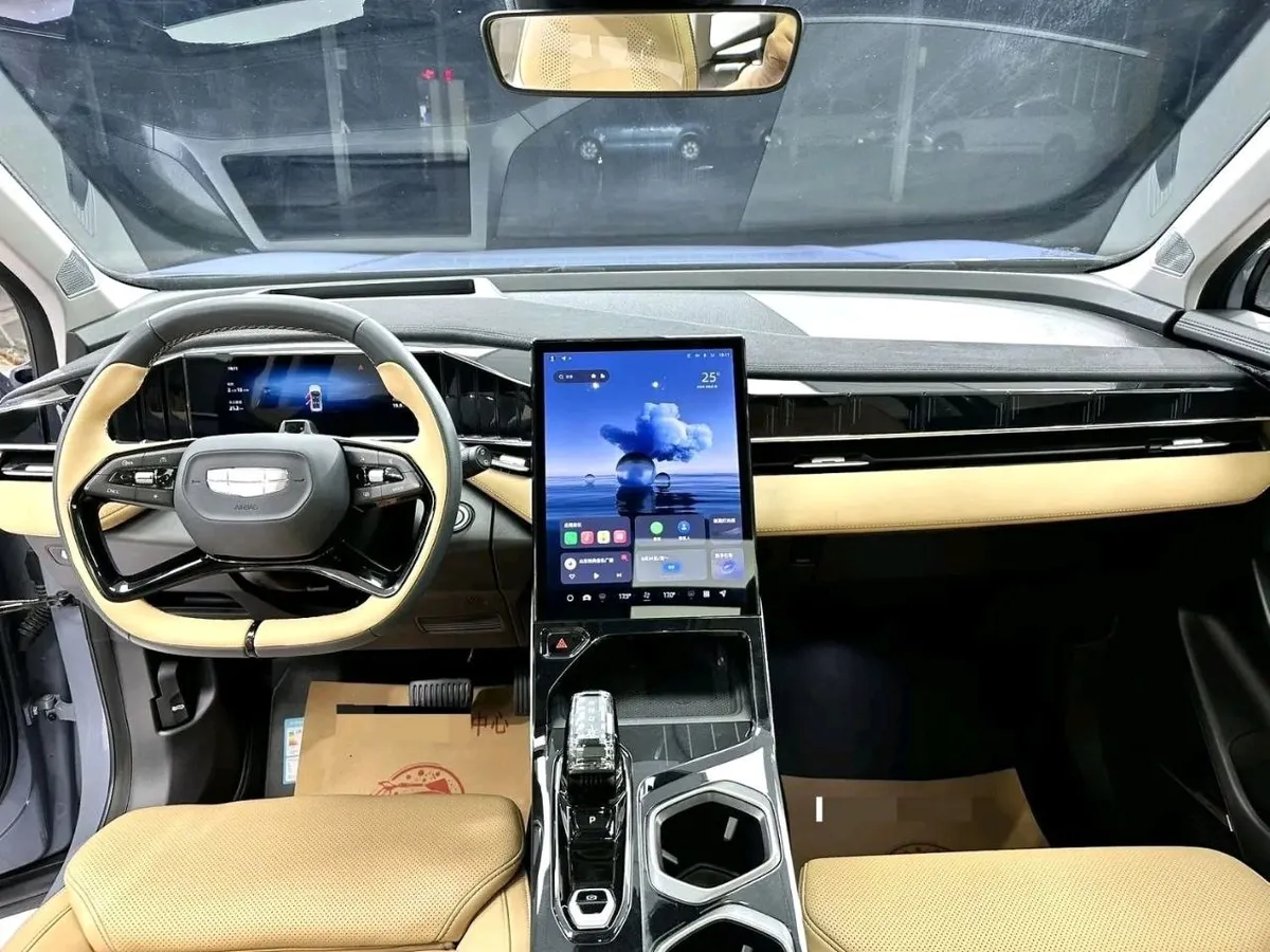GEELY BOYUEL 2022