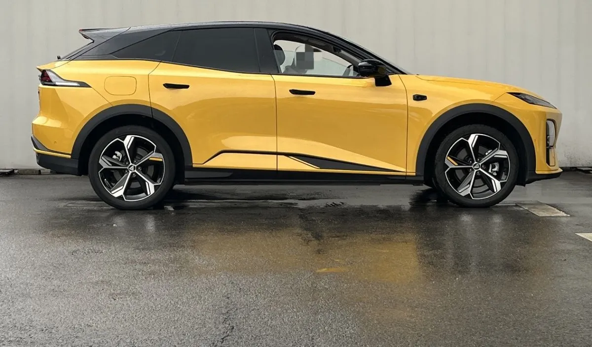 CHANGAN DEEPAL S07 SE 2025