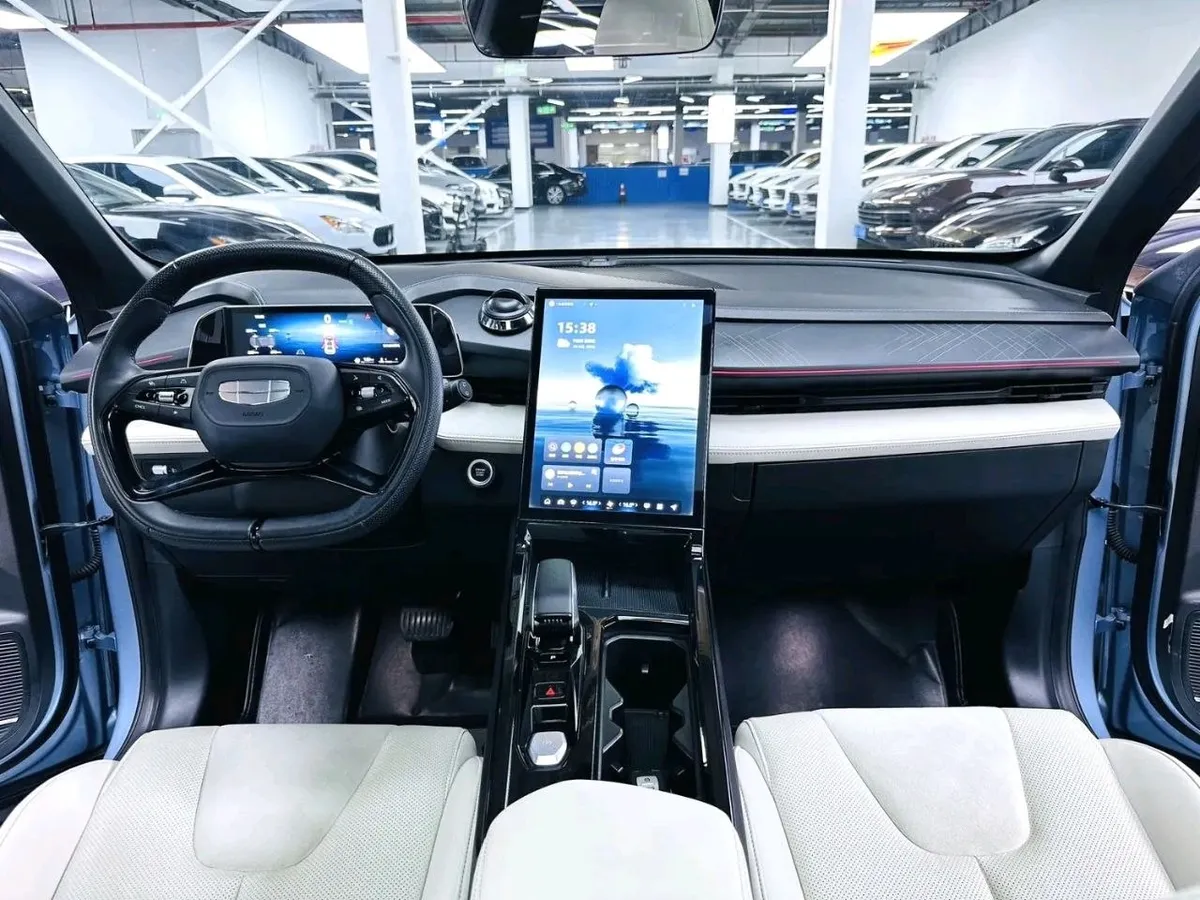 GEELY BOYUE COOL 2023