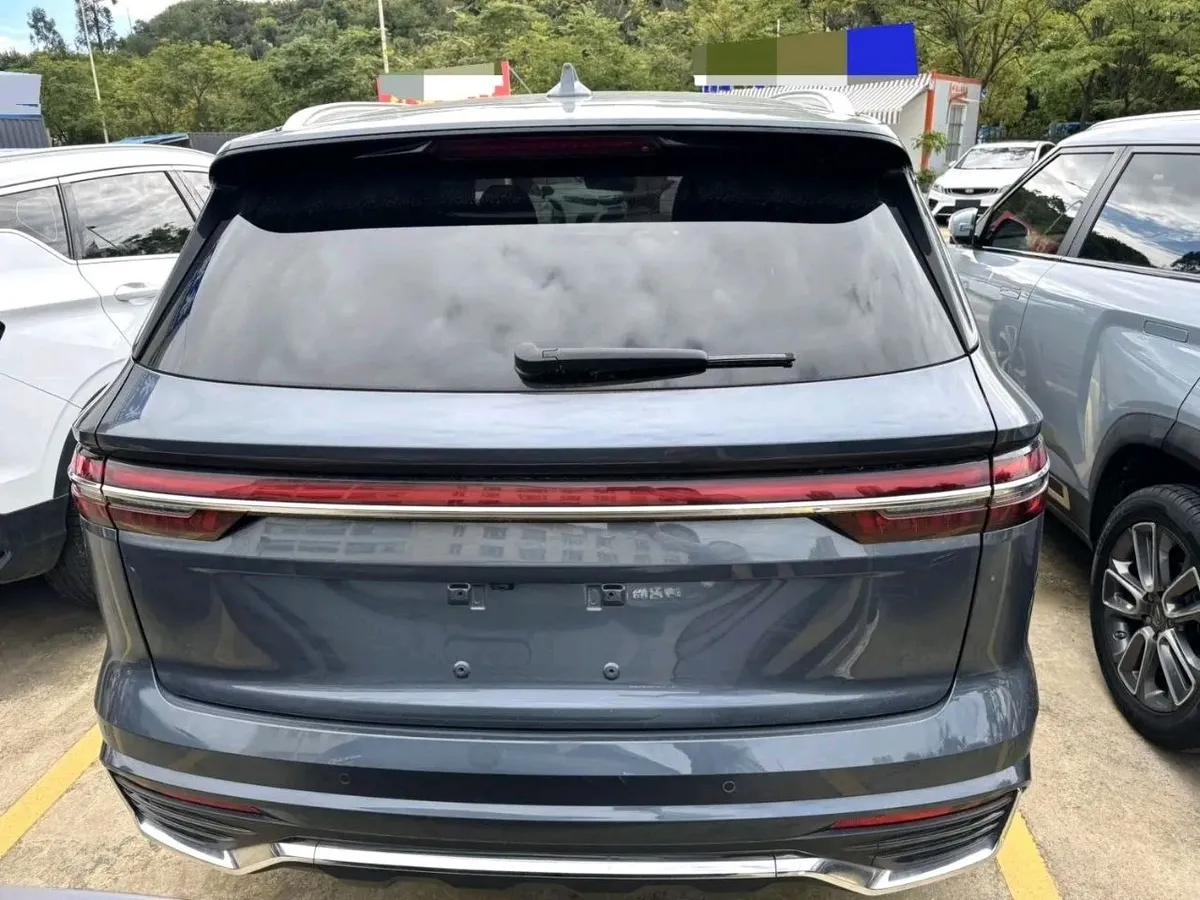 GEELY MONJARO 2022