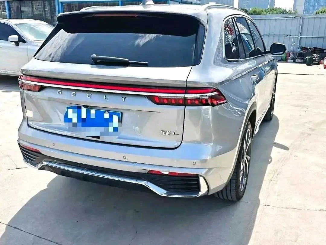 GEELY MONJARO 2023