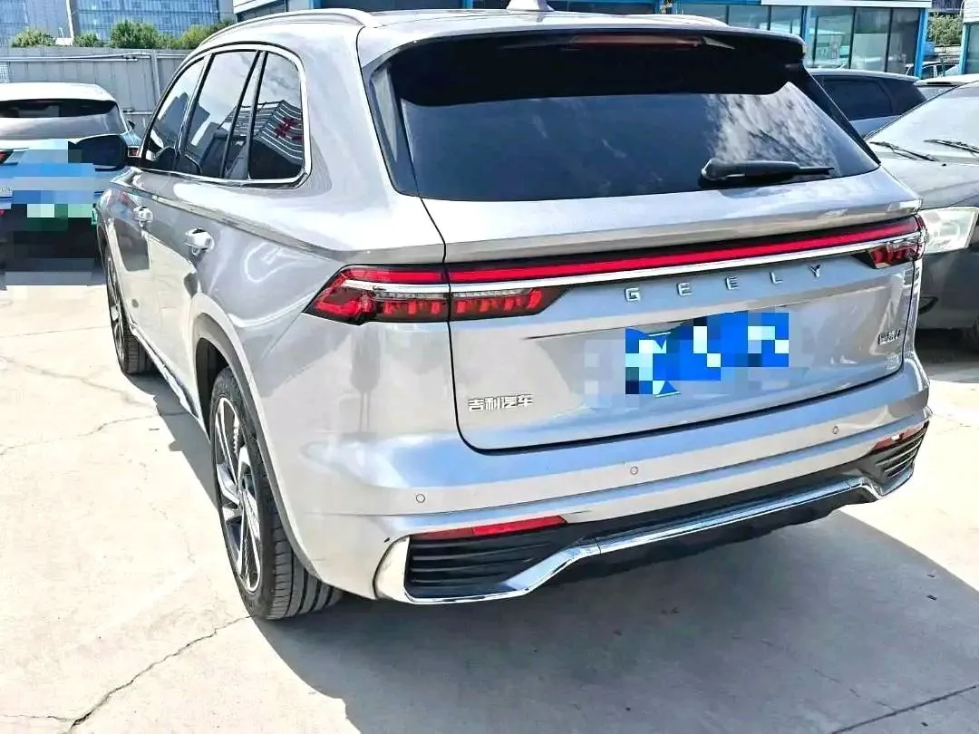 GEELY MONJARO 2023