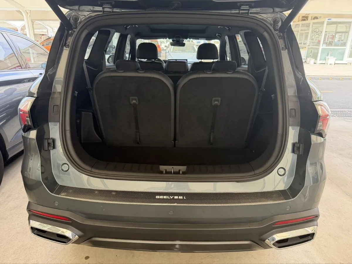 GEELY OKAVANGO PREMIUM 2023