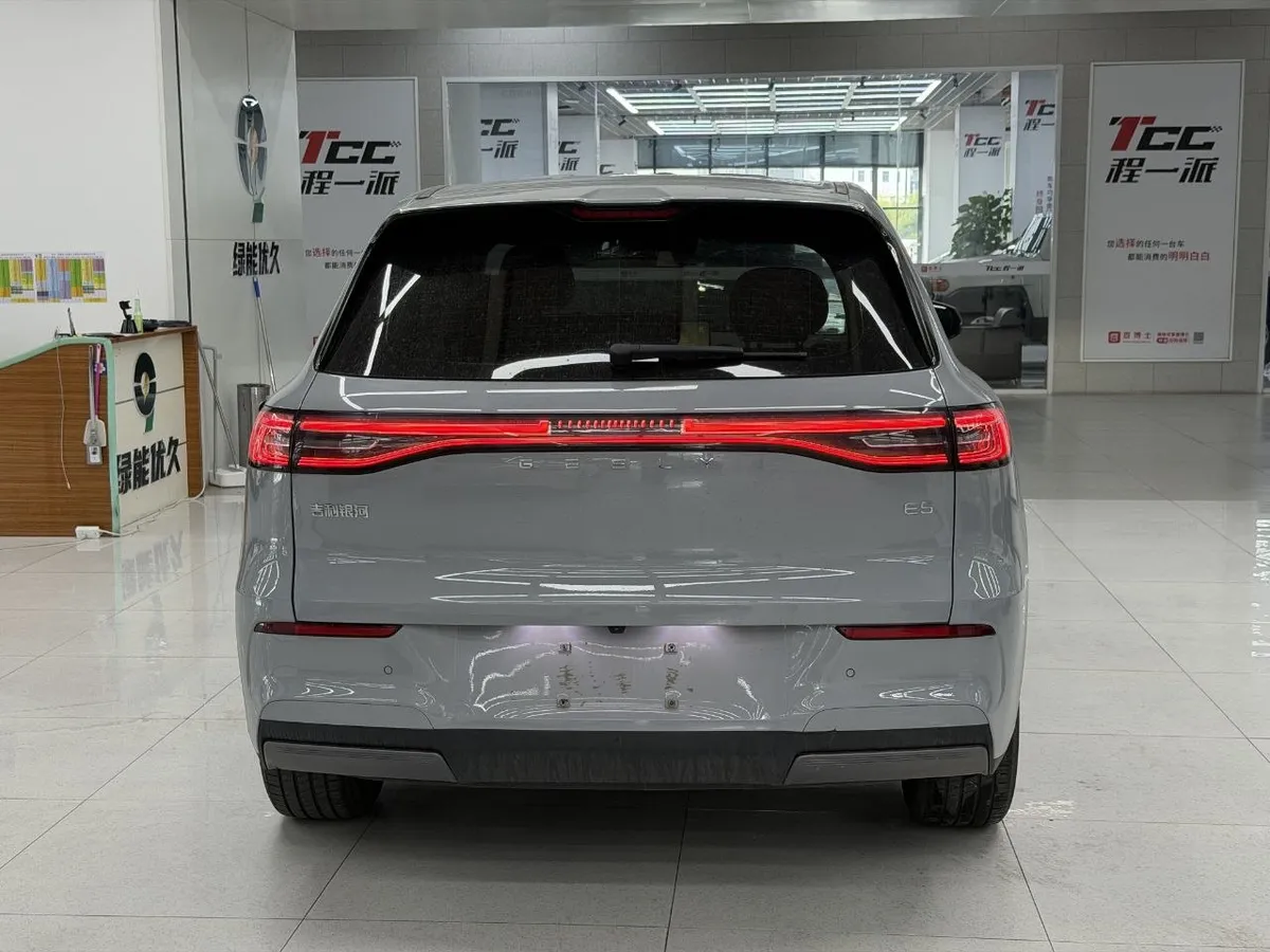 GEELY GALAXY E5 2025