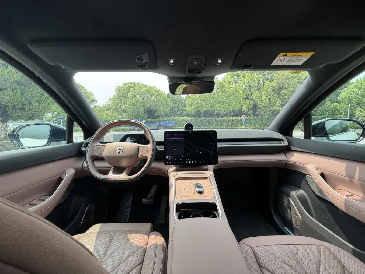 NIO EC6 2025