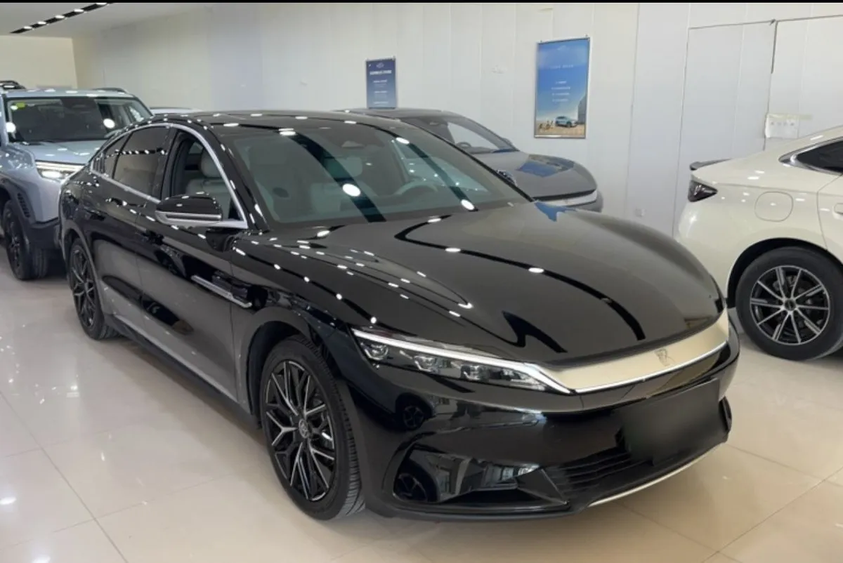 BYD HAN 2025