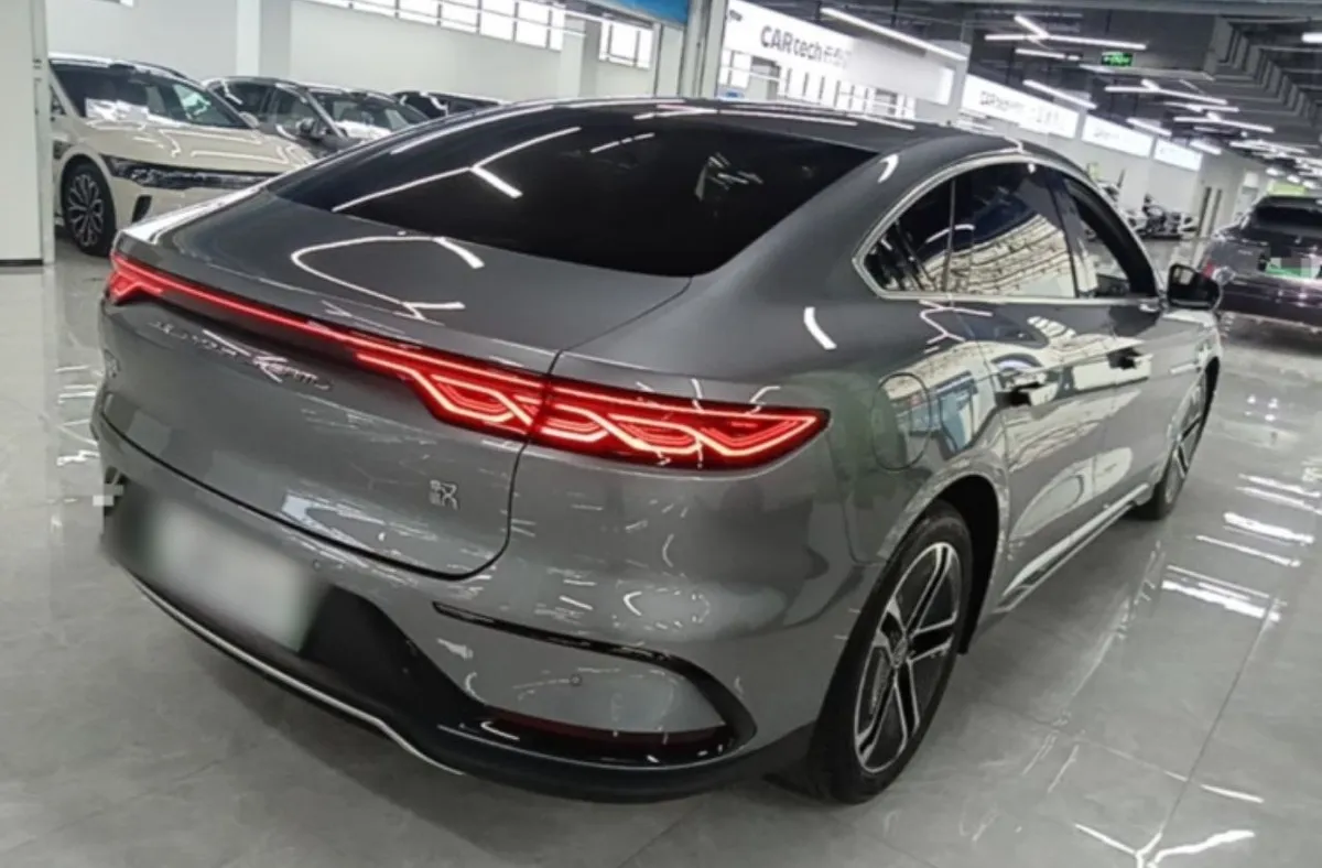 BYD HAN PREMIUM 2023