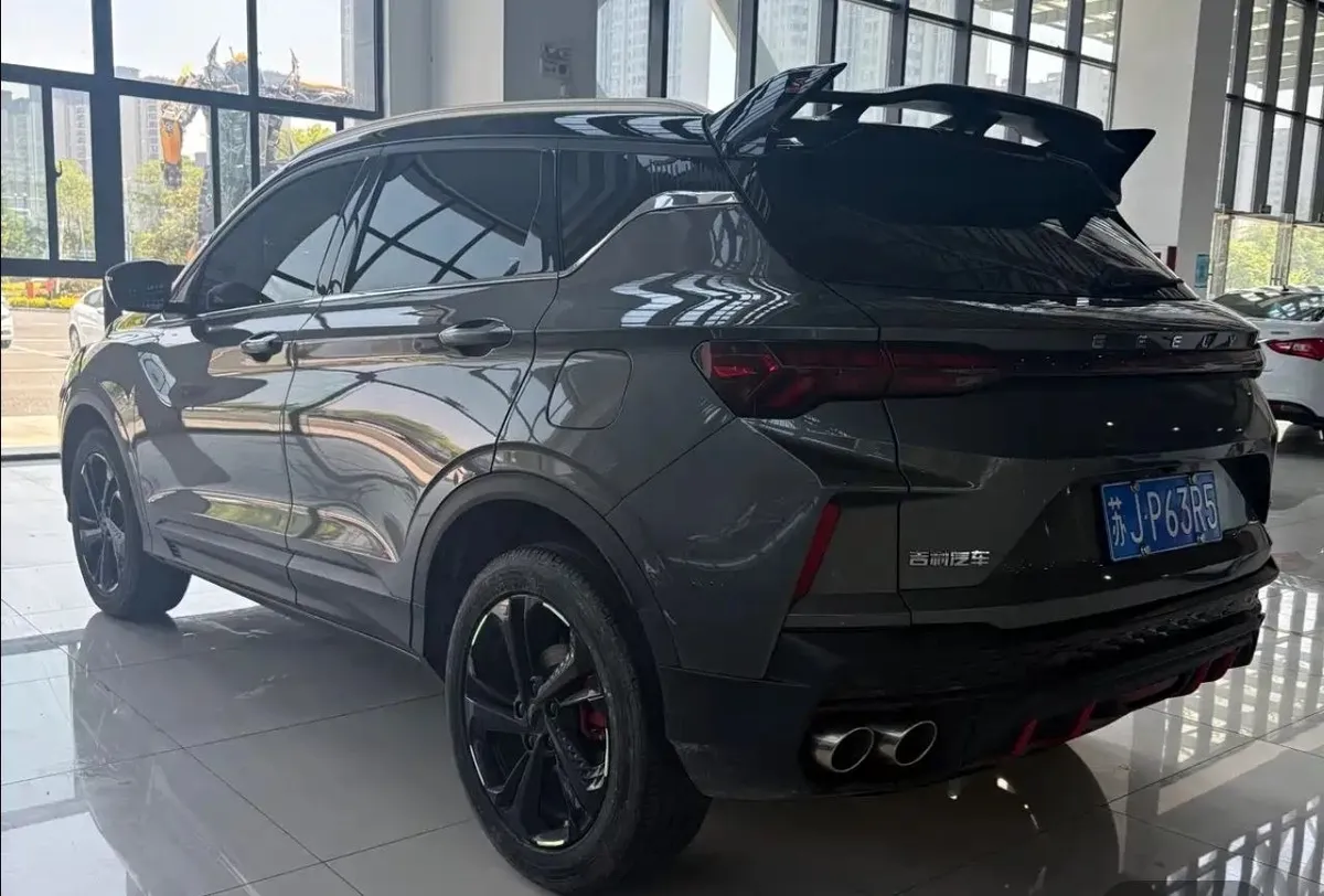 GEELY COOLRAY 2023
