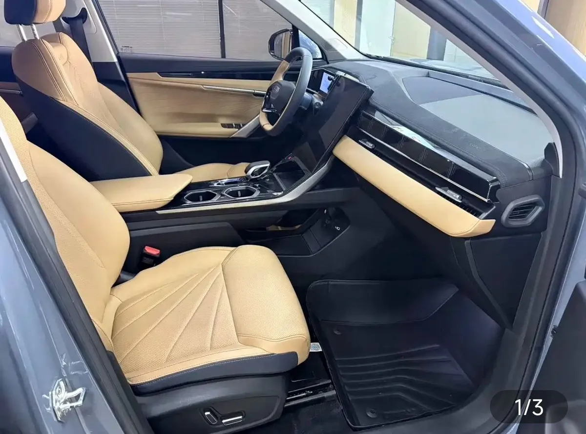 GEELY BOYUEL PREMIUM 2023