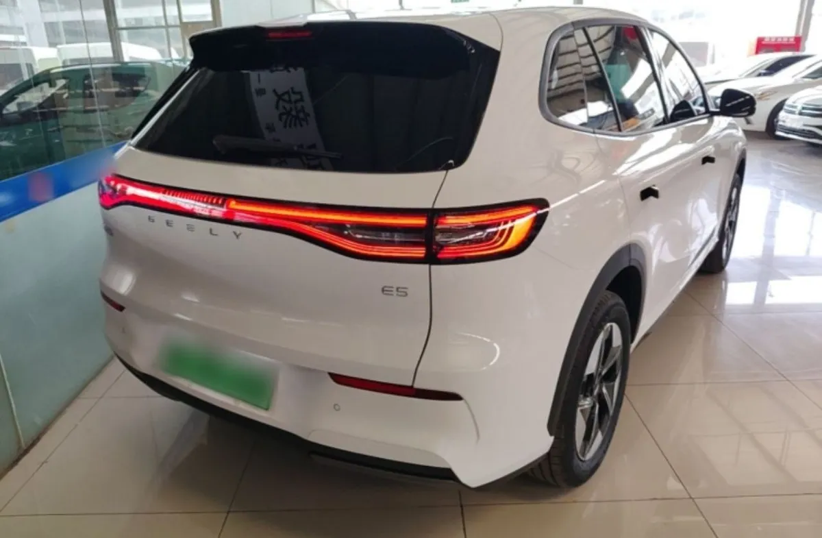 GEELY GALAXY E5 2026