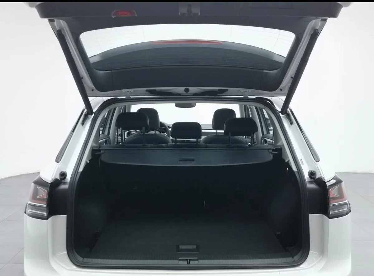 VOLKSWAGEN TAYRON 2023