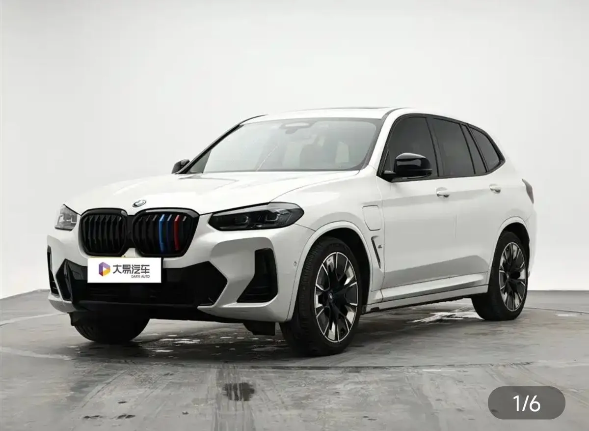 BMW IX3 2022